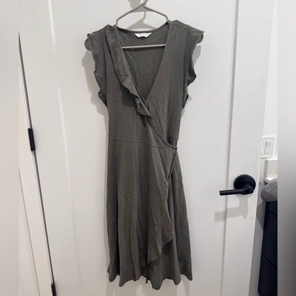 Lucky Brand Gray Wrap Midi Dress - Picture 2 of 4